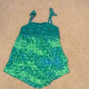 ☀️Justice green/blue tank top. Size 8